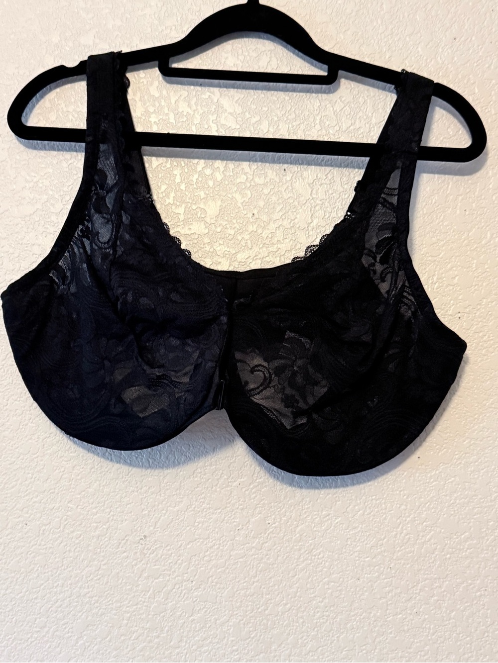 Glamorise Black Lace Full-Coverage Support Bra 0237